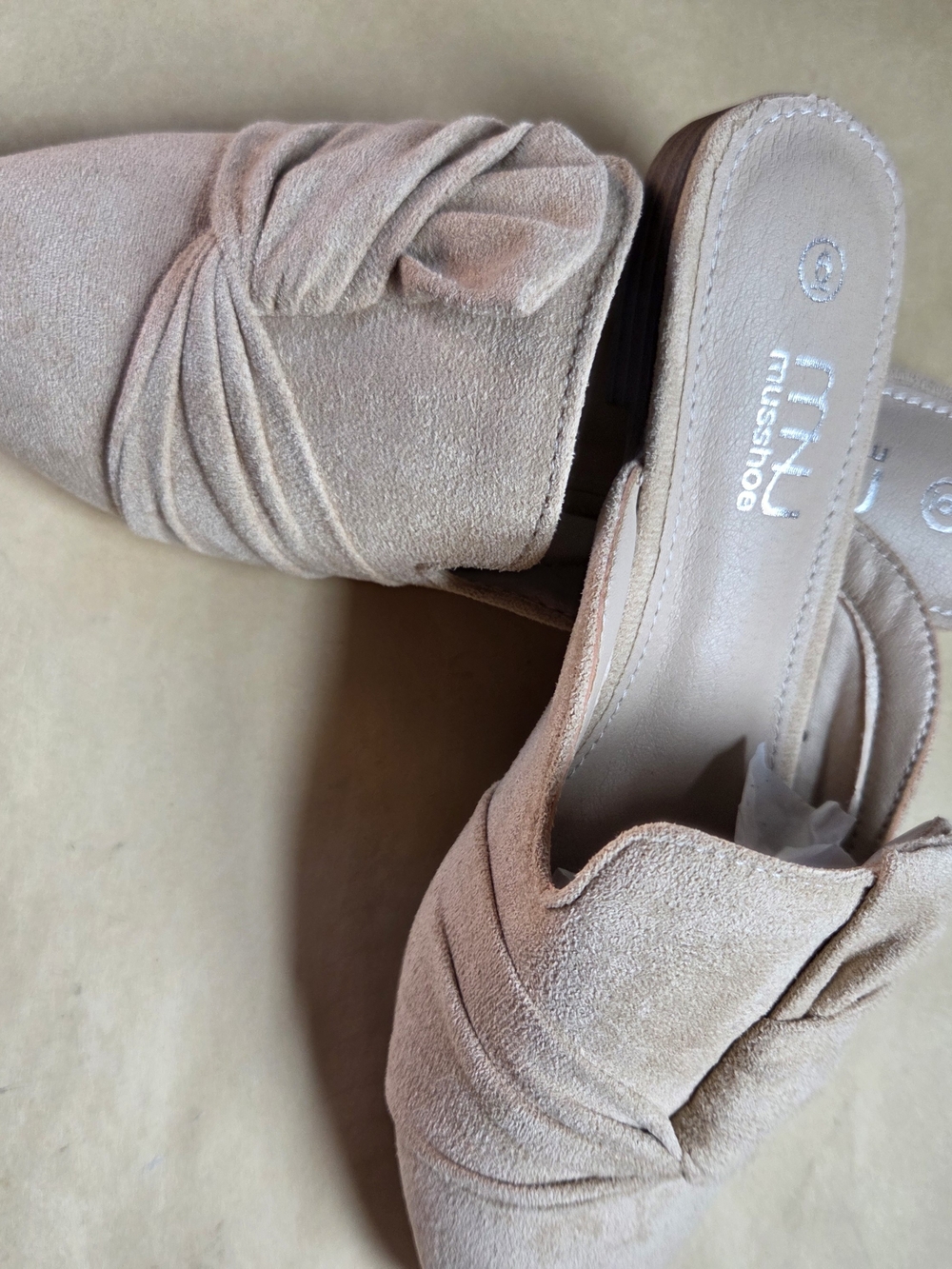 🍍Suede Knot Mules